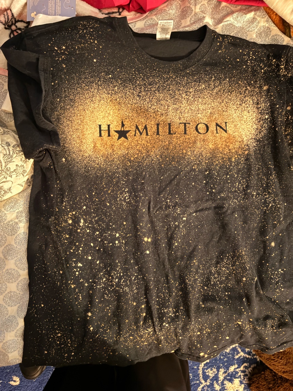 Hamilton Black and Gold Speckled Throw